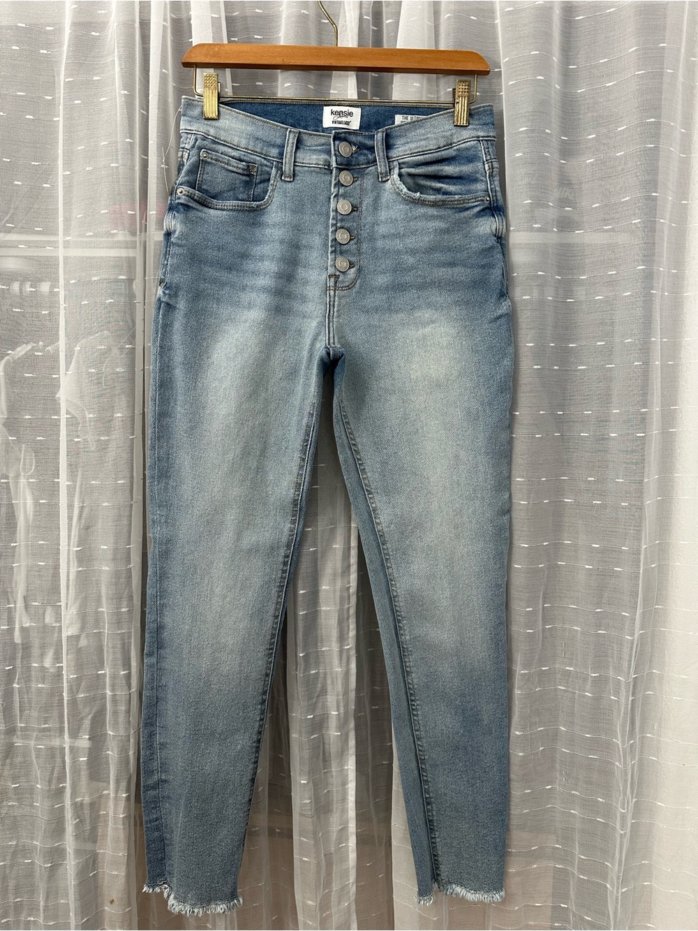 Kensie Jeans Vintage Luxe - The Ultimate High-rise Skinny, size 6/28
